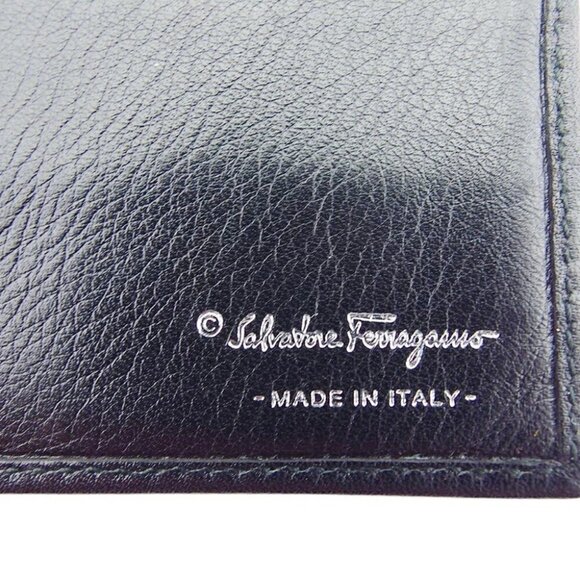 Salvatore Ferragamo Three -fold wallet logo plate Leather Authentic USED - Picture 11 of 11
